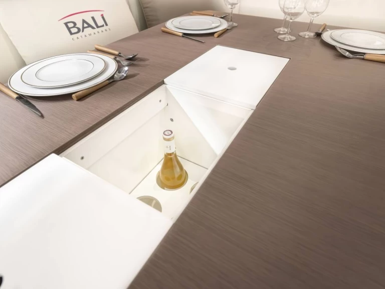 Hire Catamaran Bali with a boat licence