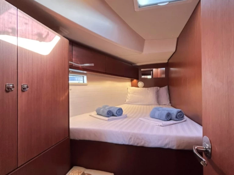 Yacht charter Alimos - Bavaria Bavaria Cruiser 46 Style[G] on SamBoat