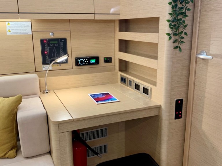 Hire Sailboat with or without skipper Hanse Sami