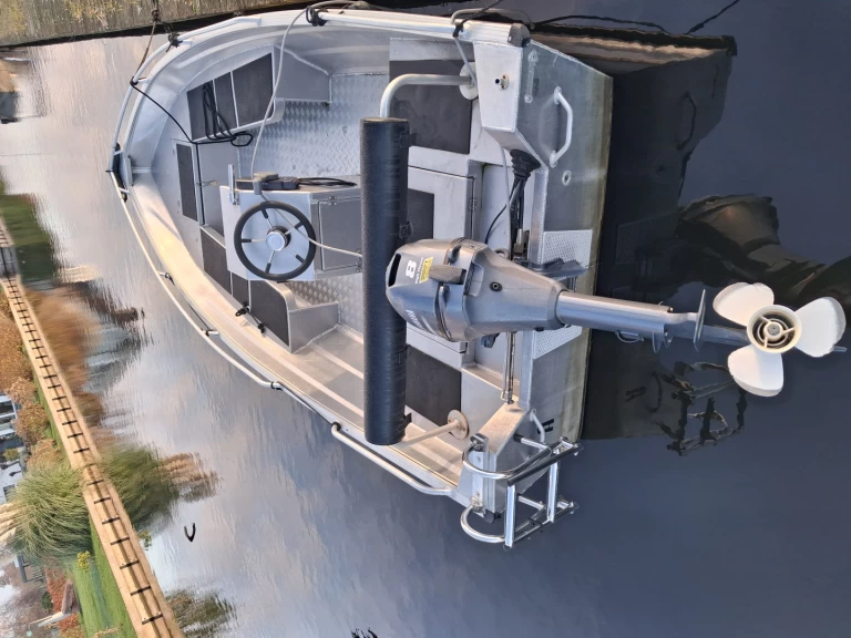 Hire Motorboat with or without skipper qwest Vinkeveen