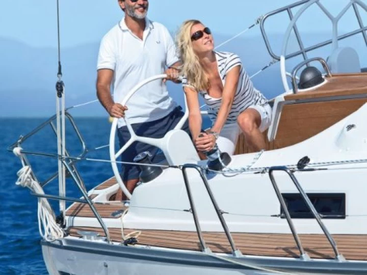 Charter a Bavaria Cruiser 37 in Sukošan on Samboat