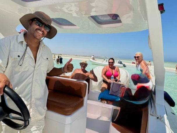 Yacht charter Hurghada - Master Master 996 on SamBoat