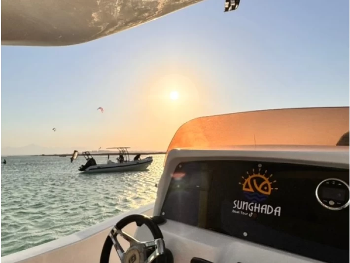 Hire a Master Master 996 Hurghada