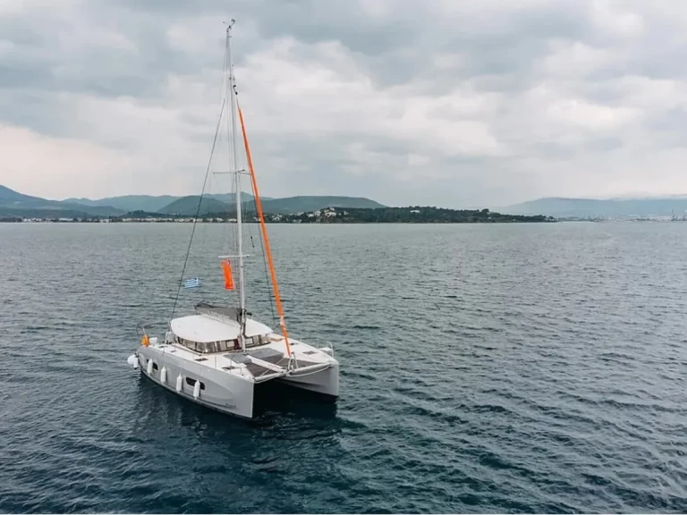 Catamaran hire in Nikiána - Excess Excess 11