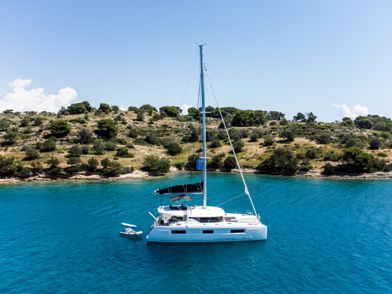 Hire Catamaran with or without skipper Lagoon Gouvia