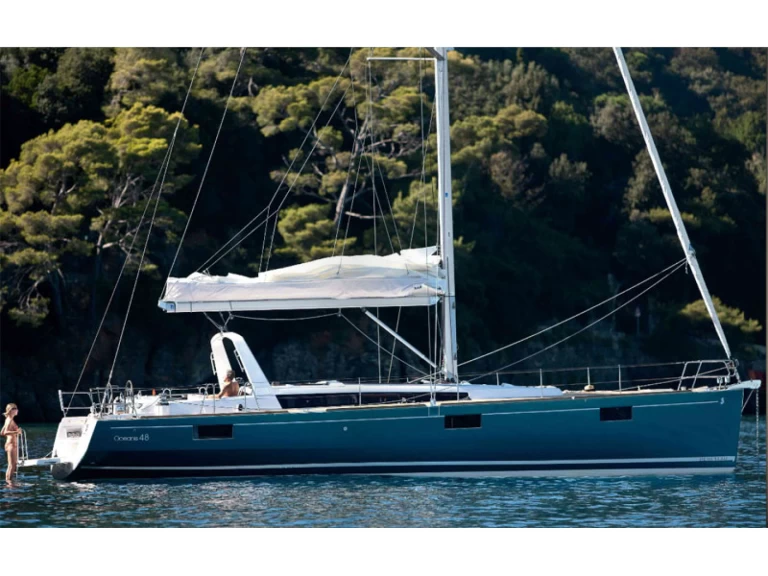 Charter a Bénéteau Oceanis 48 in Alimos on Samboat