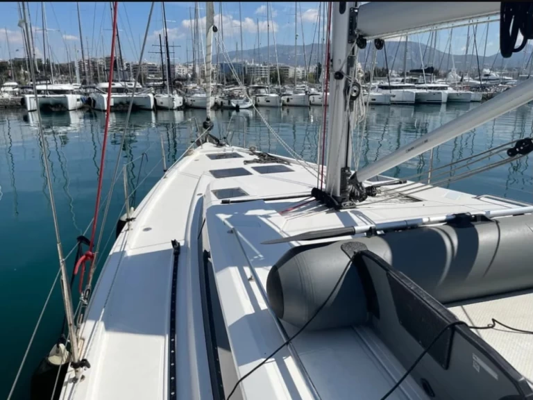 Yacht charter Alimos - Bavaria Bavaria C45 on SamBoat