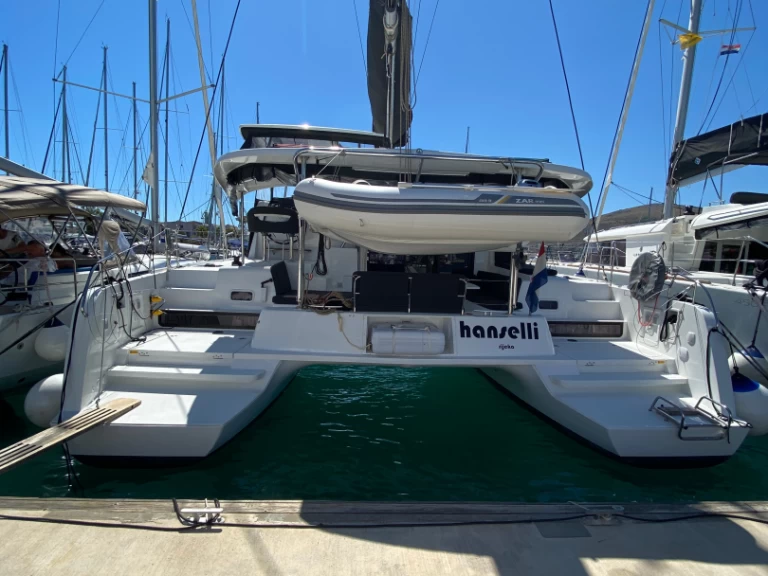 Charter a Lagoon Lagoon 42 in Le Marin on Samboat