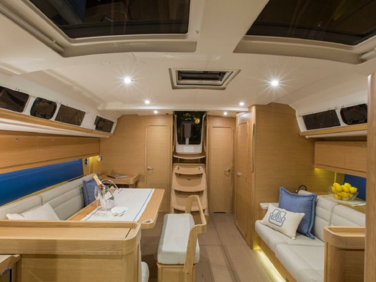 Sailboat hire in Izola - Dufour Dufour 460 Grand Large