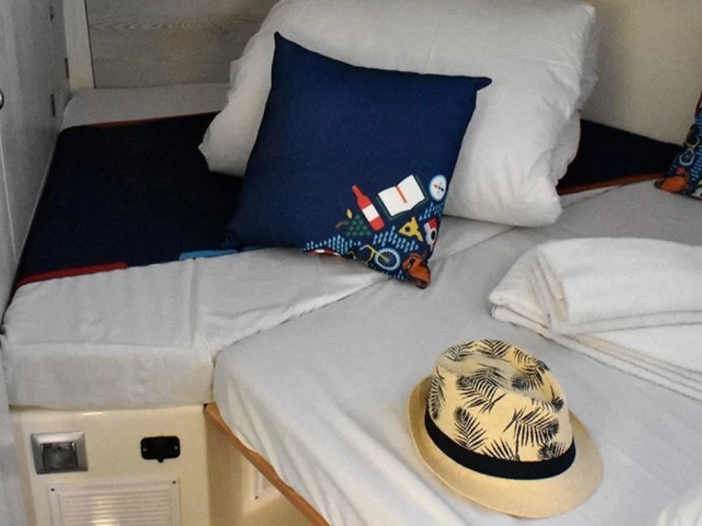 Charter a Premier Horizon 5 in Nieuwpoort on Samboat