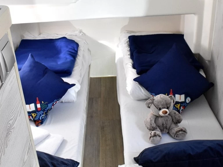 Hire Canal boat with or without skipper Premier Portiragnes