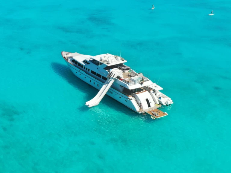 Luxury Yacht hire in Saint Martin - Hargrave BEACHFRONT