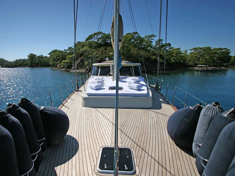 Hire Luxury Yacht with or without skipper Custom Bodrum