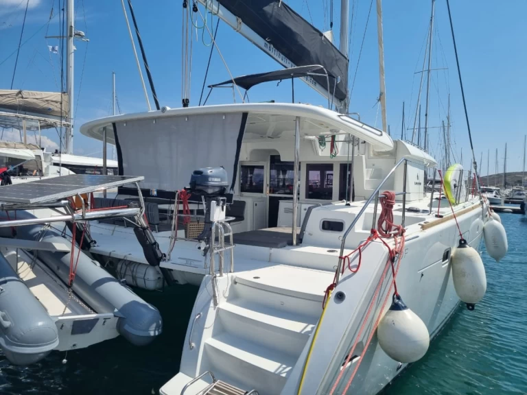 Yacht hire Lávrio cheap Lagoon 450 F