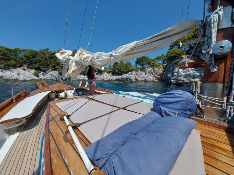  Trehantiri charter bareboat or skippered in  Skopelos Town