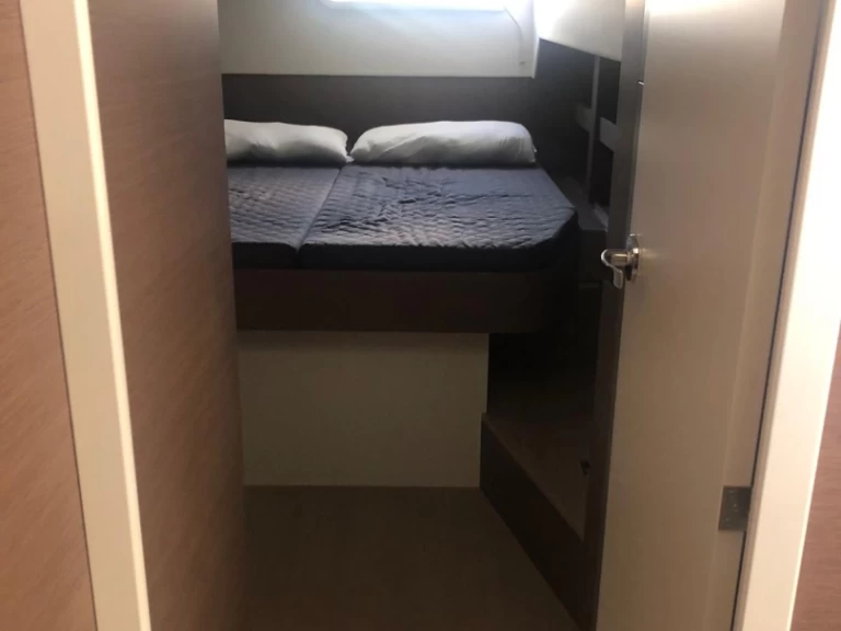 Yacht hire Le Marin cheap Bali 4.6