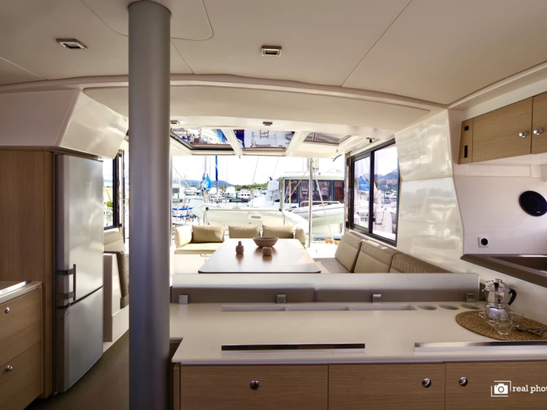 Charter a Bali Bali 4.1 in Olbia on Samboat