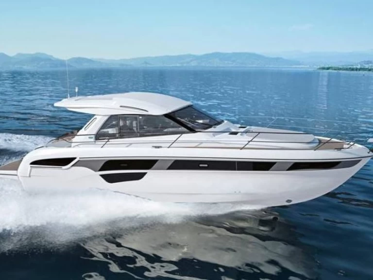 Charter a Bavaria Bavaria Sport 450 HT in Seget Donji on Samboat