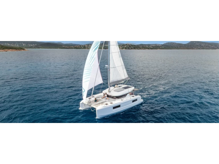 Hire Catamaran with or without skipper Lagoon Capo d'Orlando