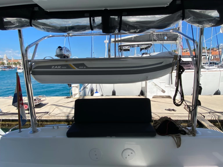 Hire a Lagoon Lagoon 42 Le Marin