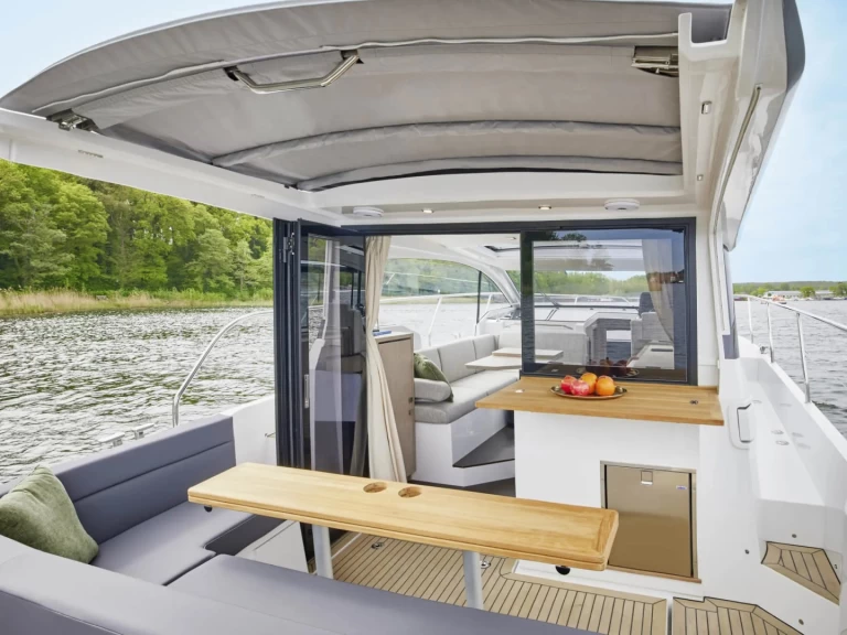 Sealine Sealine C335 charter bareboat or skippered in  Biograd na Moru