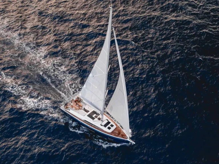 Hire a Bénéteau Oceanis 47 - 4 cab. Rhodes (City)