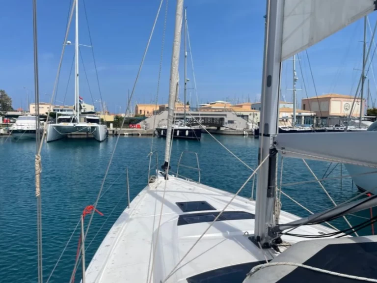 Dufour Dufour 390 charter bareboat or skippered in  Lefkáda