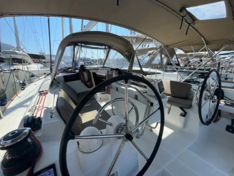 Sailboat hire in Paros (Island) - Jeanneau Sun Odyssey 419