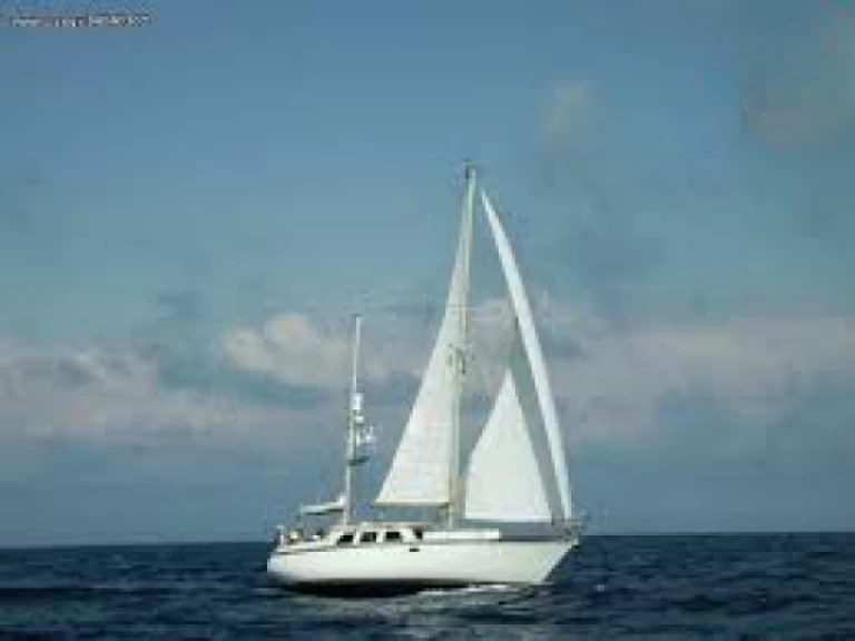 Charter a seastream Ketch 34  in Gaios on Samboat