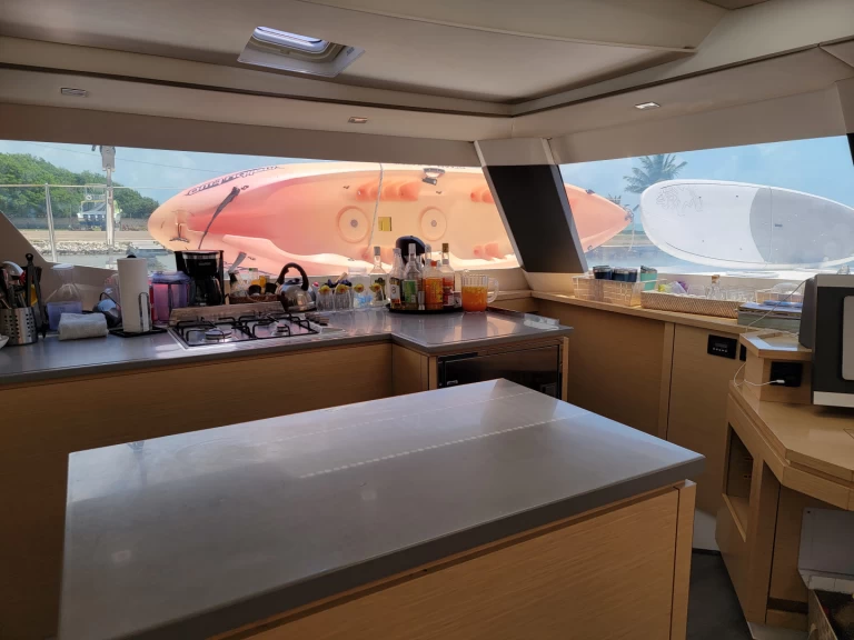 Charter a Fountaine Pajot Discover in Belize City on Samboat