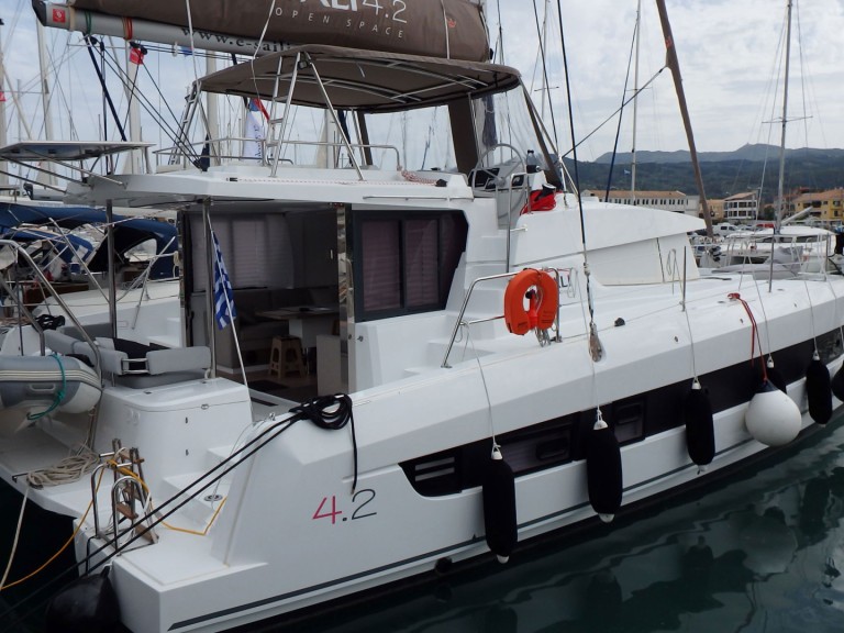 Hire Catamaran with or without skipper Bali Nikiána