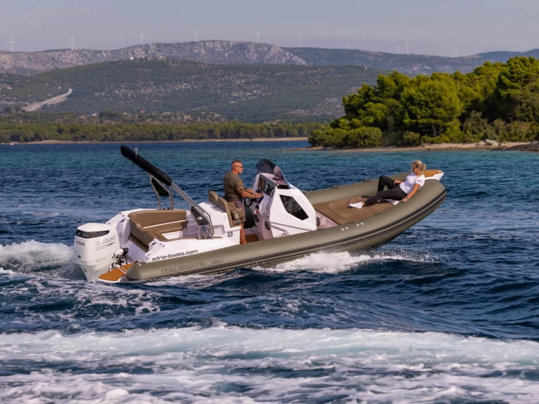 Hire RIB with or without skipper Italboats Šibenik