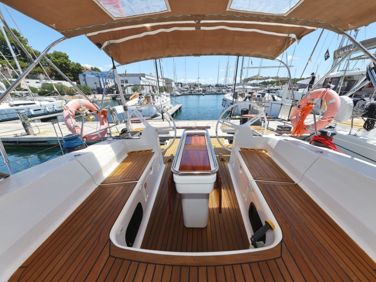 Hire a Elan Impression 45 Šibenik