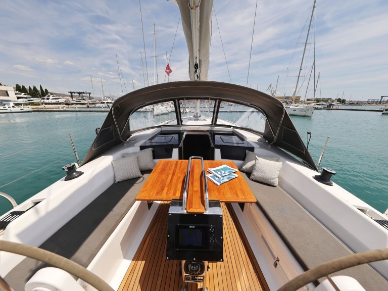 Yacht hire Seget Donji cheap Hanse 418