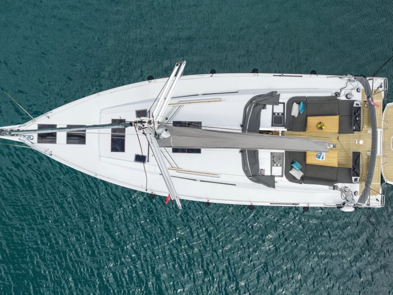 Hire Sailboat with or without skipper Hanse Kaštela