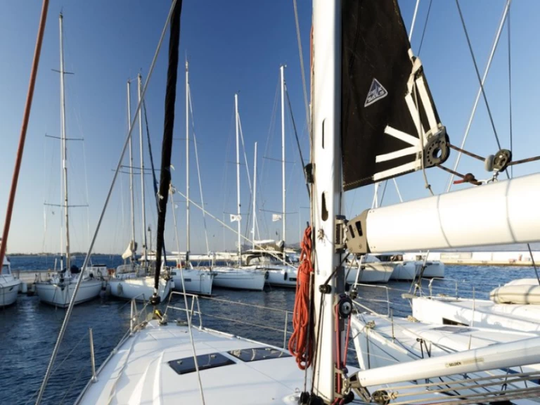 Yacht hire Kos cheap Cruiser 46