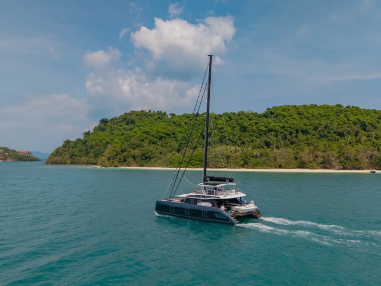 Catamaran to hire Ko Kaeo (Koh Kaeo) at the best price