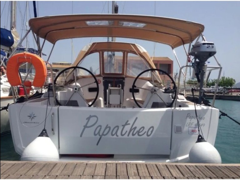 Sailboat hire in Lefkáda - Jeanneau Sun Odyssey 349