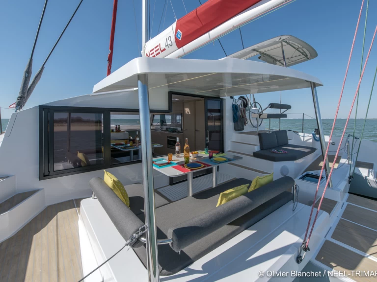 Catamaran hire in Le Marin - Neel Neel 43