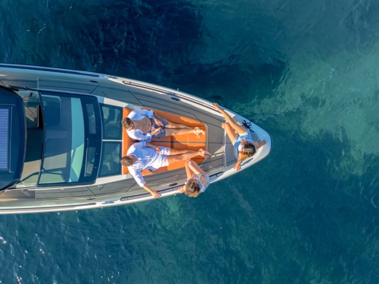 Hire a Saxdor Saxdor 320 GTO Cannes