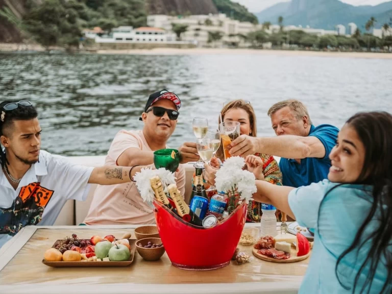 Hire Motorboat Cobra with a boat licence