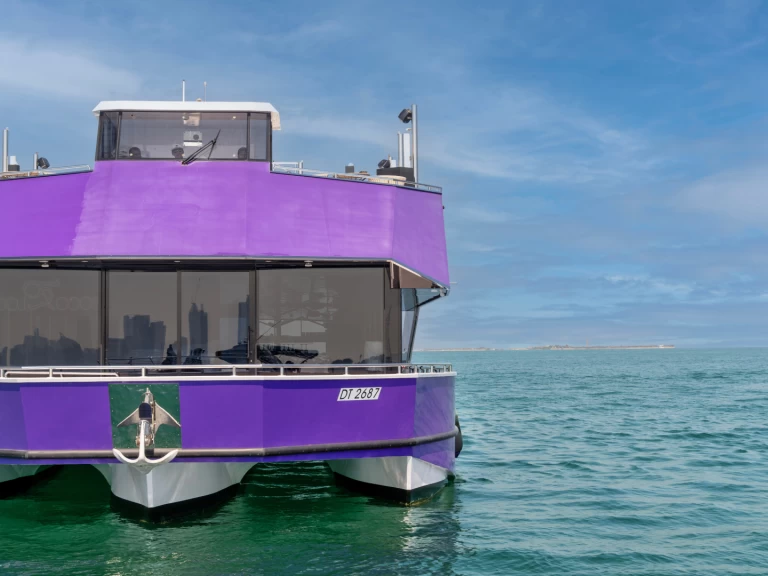 Yacht hire Dubai Marina cheap 1