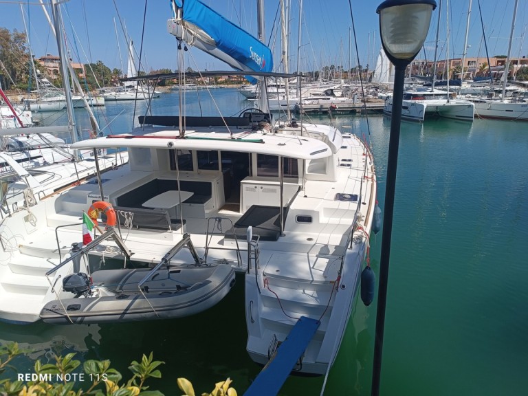 Catamaran hire in Furnari - Lagoon Lagoon 450 F