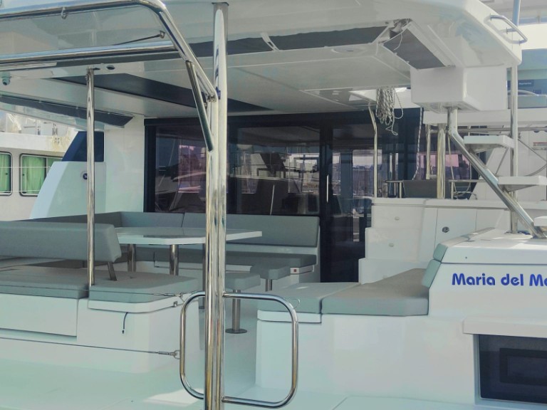 Hire Catamaran Leopard Catamarans / Robertson & Caine with a boat licence