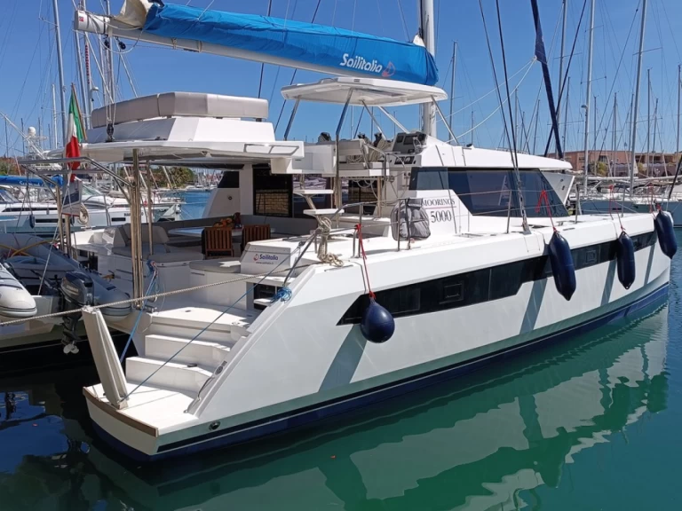 Leopard Catamarans / Robertson & Caine Leopard 50 - 5 + 1 cab charter bareboat or skippered in  Furnari