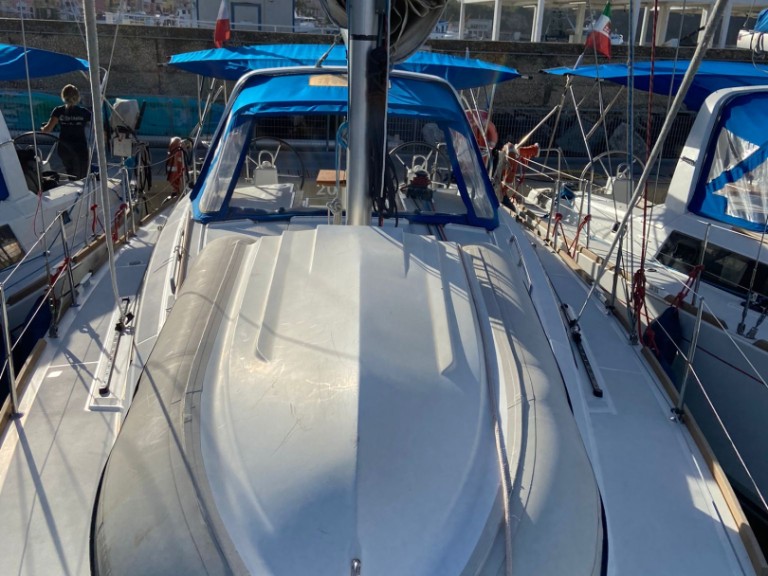 Hire Sailboat with or without skipper Bénéteau Procida