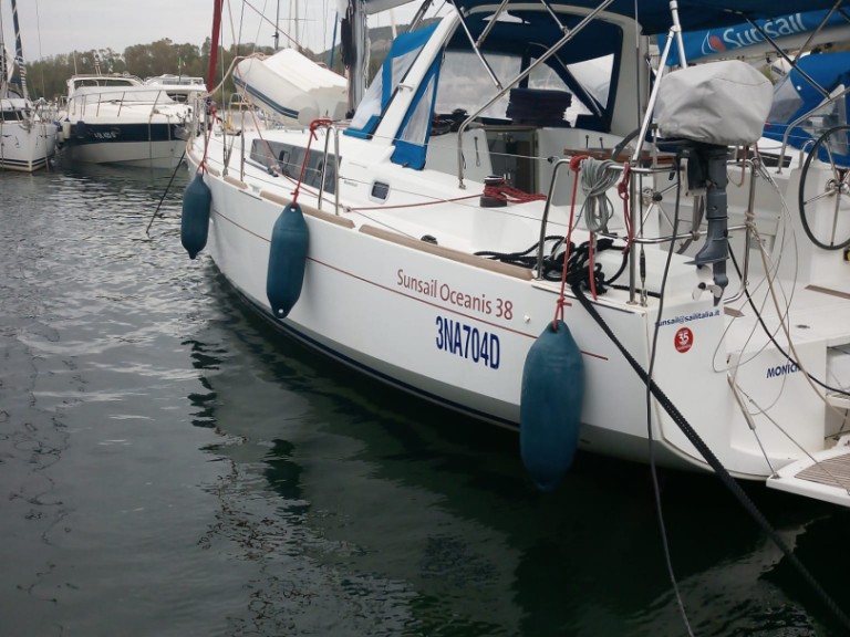 Bénéteau Oceanis 38 charter bareboat or skippered in  Cannigione