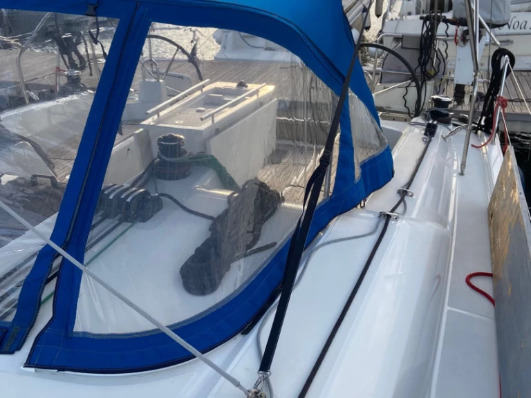Bénéteau Oceanis 40.1 charter bareboat or skippered in  Procida