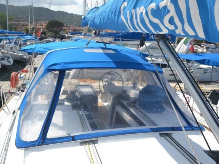 Yacht hire Cannigione cheap Oceanis 48