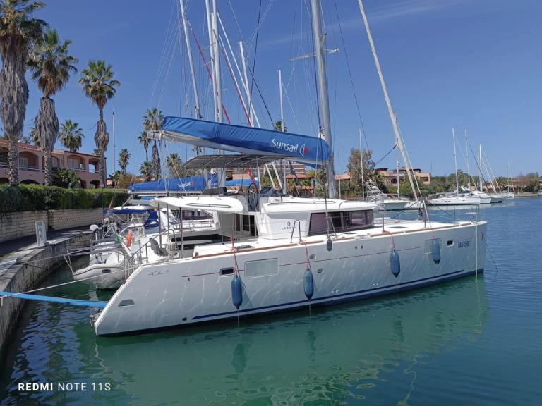 Yacht charter Furnari - Lagoon Lagoon 450 F on SamBoat